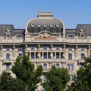 https://excelsior-hotel-gallia.italymilanhotels.net
